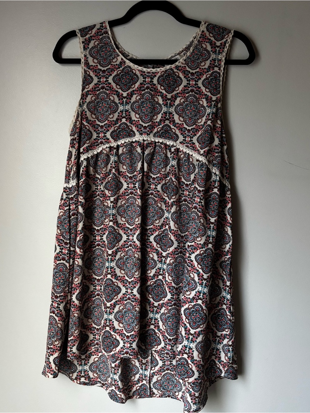 Patterned Sleeveless top